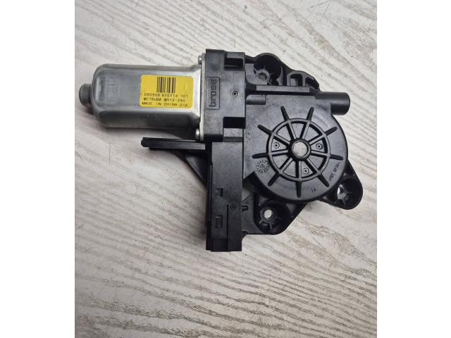 Pojistková skříňka Передний двигатель механизма для подъема окон WR12290, 080508 Volvo XC70 2008