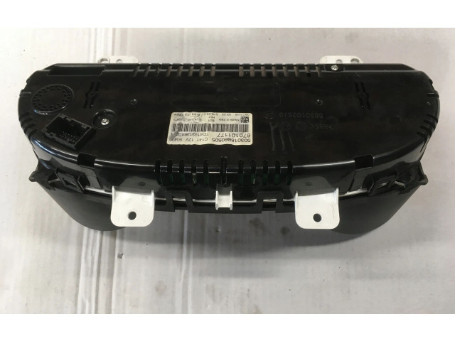 Přístrojová deska Maserati Levante 2017 670101177