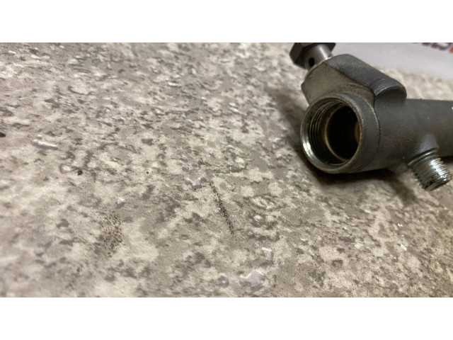 Vstřikovací lišta A6110700395, 0445214038 Mercedes-Benz C W203 pro naftový motor 2.2