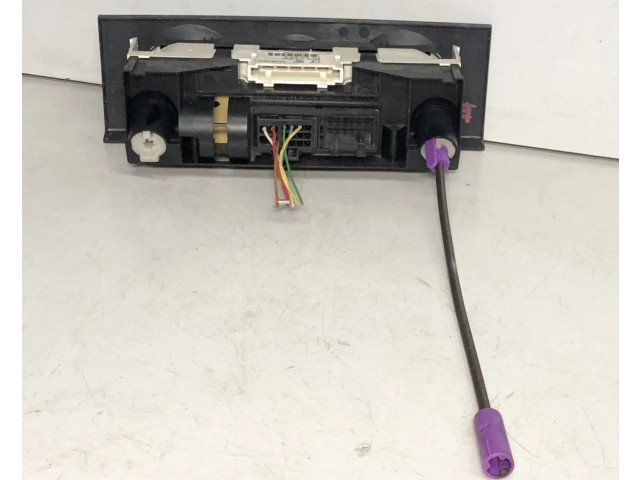 Блок управления климат-контролем Skoda Fabia Mk1 (6Y)