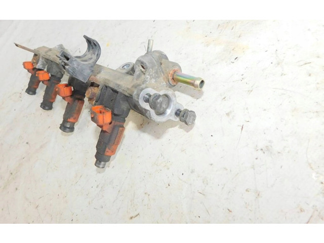 Vstřikovací lišta Mitsubishi Space Star