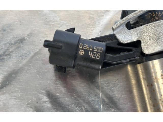 Форсунка 0261500    Maserati Levante   