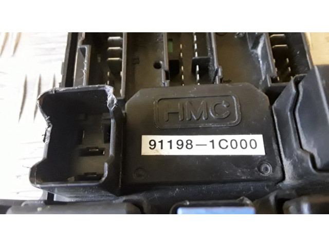 Блок комфорта 911981C000 Hyundai Getz