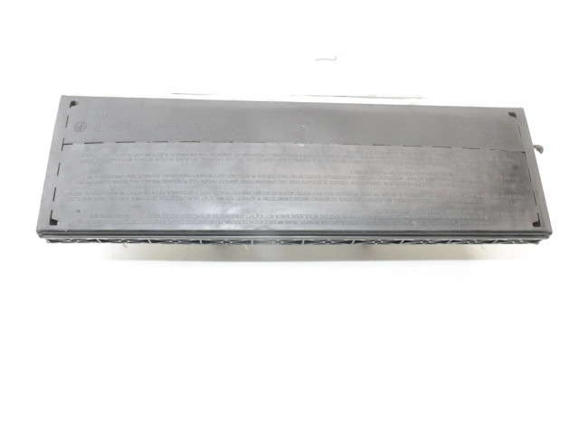 Подушка безопасности для колен 5E8880841D Skoda Octavia Mk4