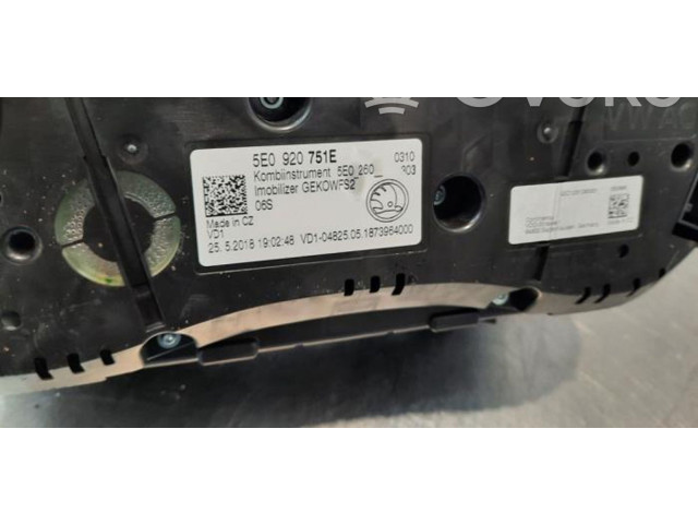 Панель приборов 5E0920751E   Skoda Octavia Mk3 (5E)       