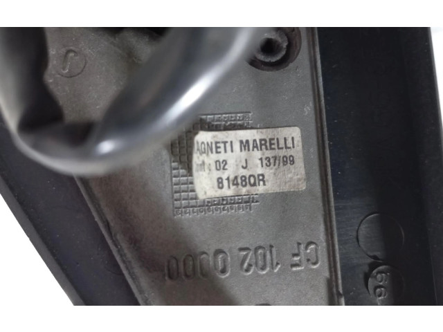 Zpětné zrcátko Peugeot 106