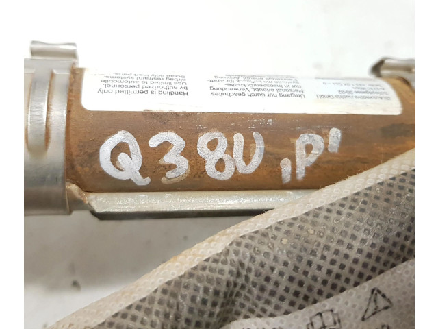 Боковая подушка безопасности 8U0880742D Audi Q3 8U