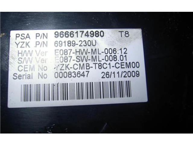 Přístrojová deska Peugeot 3008 I 2016 9666174980