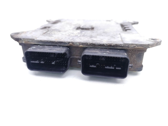 Блок управления двигателя LF5018881G, E6T52291H1 Mazda 3 I