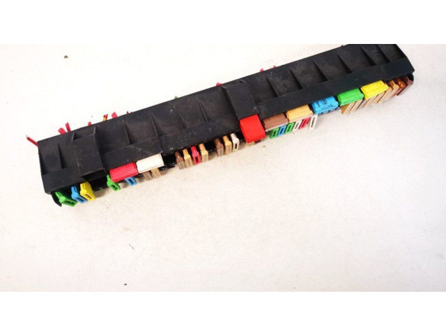 Pojistková skříňka 61138366570, 61.13-8366570 BMW 5 E39 2002