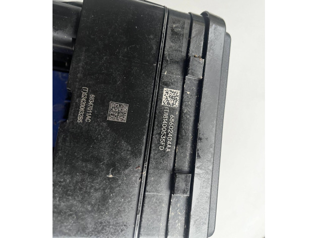 Блок предохранителей  68602404AA, 68347011AC   Jeep Grand Cherokee WL    