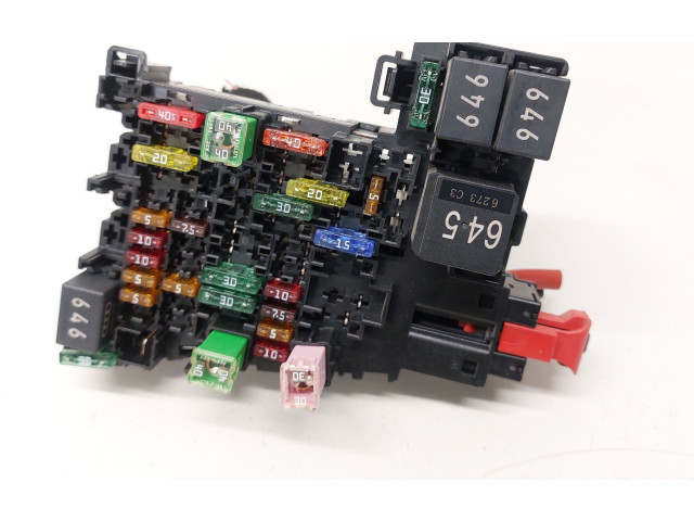 Pojistková skříňka 5Q0937615C Volkswagen Tiguan 2017