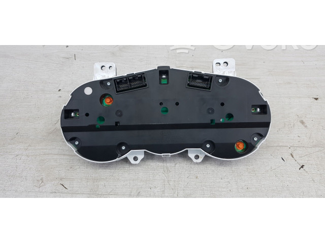 Přístrojová deska  KIA Venga 2011   