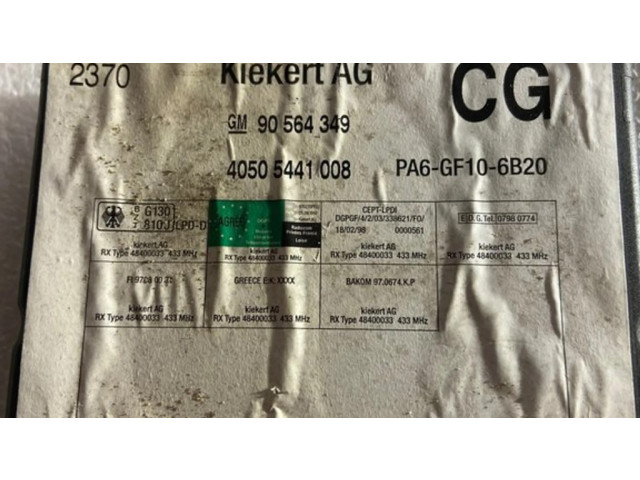 Блок комфорта 90564349, 40505441008   Opel Vectra B   