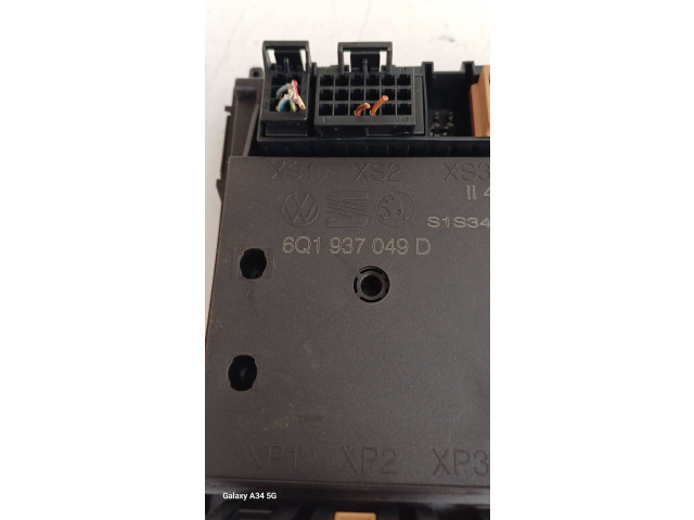 Блок комфорта 6Q1937049D Skoda Fabia Mk1 (6Y)