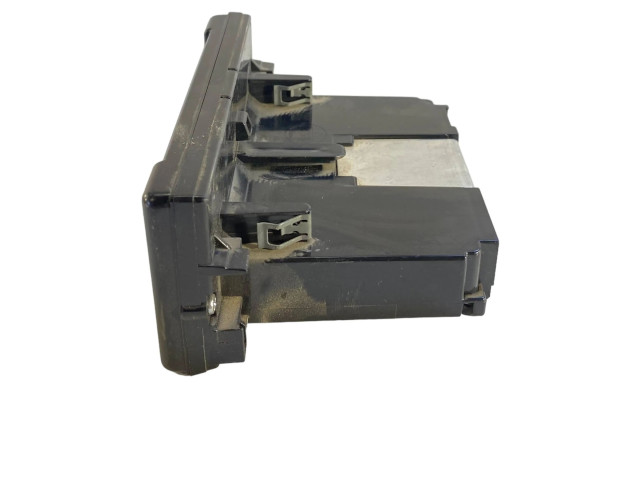 Дисплей    30679647, 69594580   Volvo V50