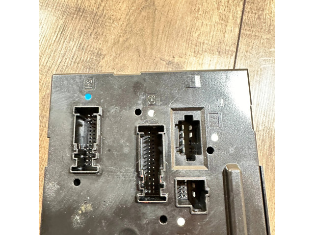 Блок комфорта 2129000004, 2125452832   Mercedes-Benz E C207 W207   