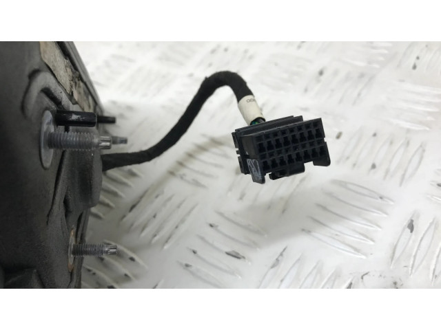 Зеркало электрическое        Jeep Grand Cherokee (WK)  2005-2010 года   