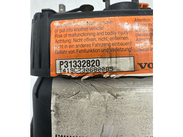 Подушка безопасности водителя 31332820, P31332820 Volvo V70