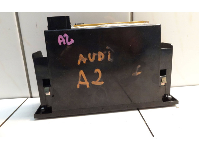 Блок управления климат-контролем 8Z0820043   Audi A2