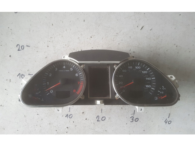 Панель приборов 4F0920982S   Audi A6 S6 C6 4F       