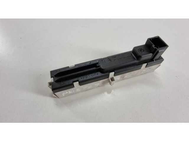 Реле предупреждения об ремнях безопасности