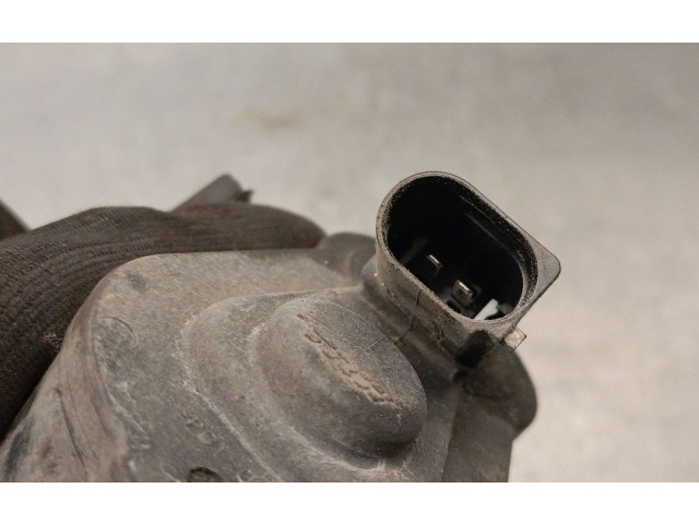 Генератор F00MA445300, 03F903023D Skoda Octavia Mk2 (1Z)