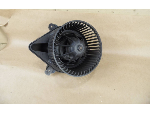 Вентилятор печки       Citroen Berlingo