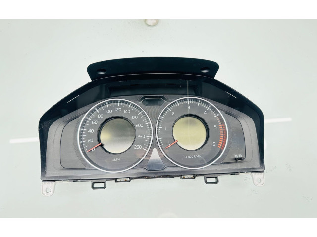 Панель приборов 36001834, 69799560U   Volvo XC60       