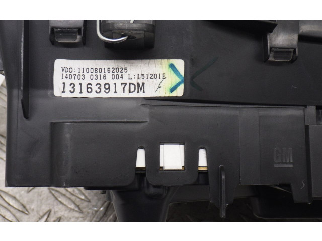 Панель приборов 13163917DM Opel Meriva A