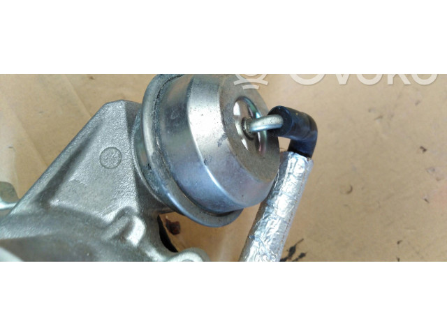 Turbodmychadlo Турбина 796483   Ferrari F8 Spider   