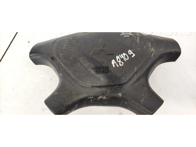 Подушка безопасности водителя 3Y01011800003 Mitsubishi Carisma