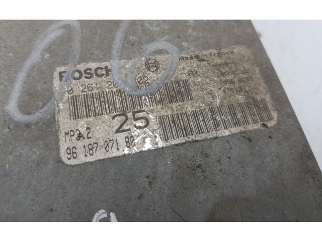 Řídící jednotka 9618707180 Peugeot 806 1998