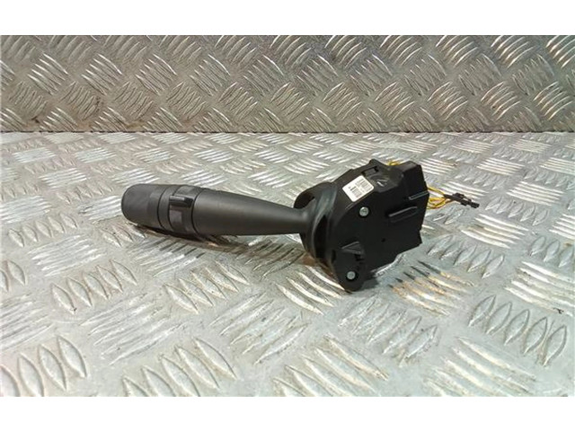 Переключатель дворников 214867203, 04673AB Jeep Compass