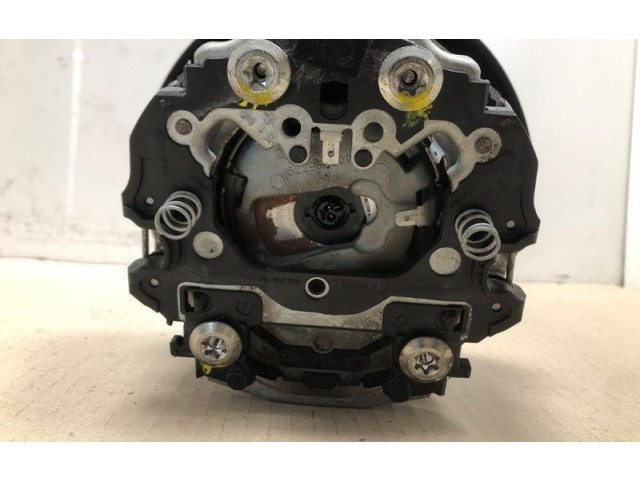 Подушка безопасности водителя    Volkswagen Golf VII