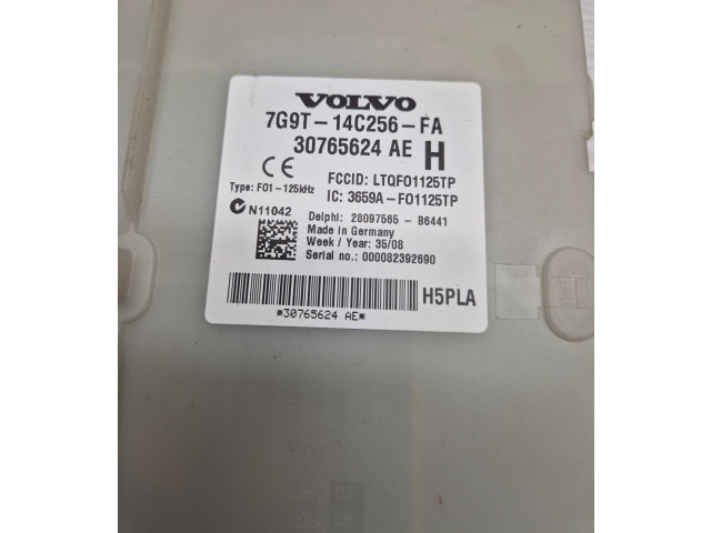   Pojistková skříňka 7G9T14C256FA, 30765624AE   Volvo XC70 2008