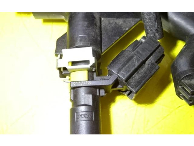 Топливная рампа 7575646 Mini Cooper Countryman R60