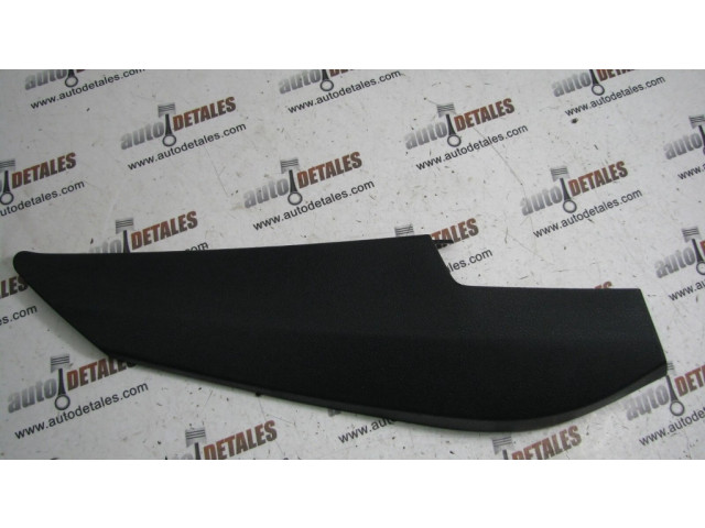 Другая деталь салона