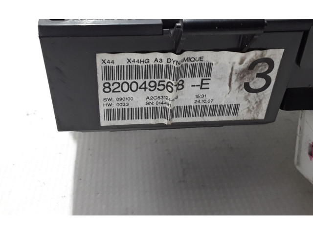 Панель приборов 8200495618 Renault Twingo II