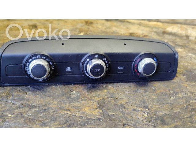 Блок управления климат-контролем 83A820047D, 901566015101   Audi A1