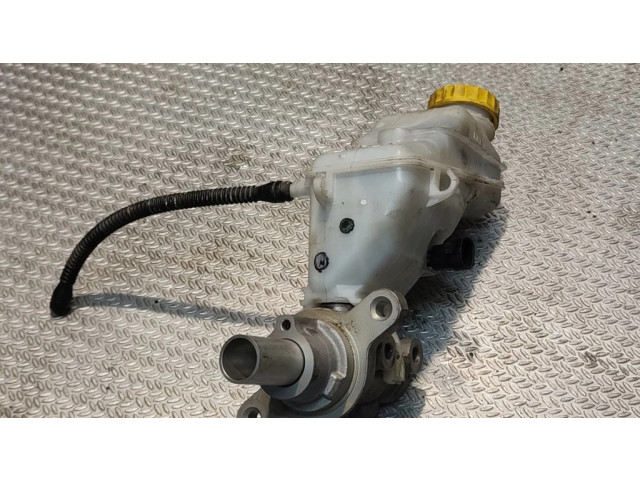 Главный тормозной цилиндр