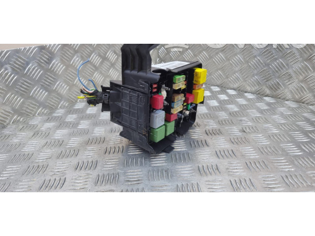 Блок предохранителей  9671924480   Peugeot 2008 I    