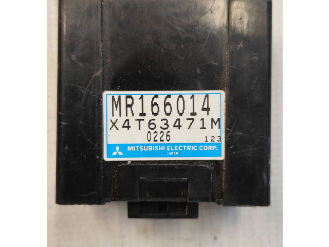Блок управления MR166014 Mitsubishi L200