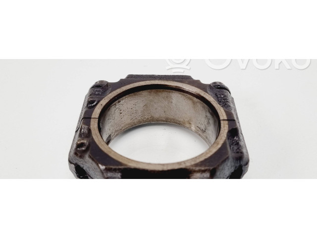  Поршень с шатуном    Volkswagen PASSAT B4  