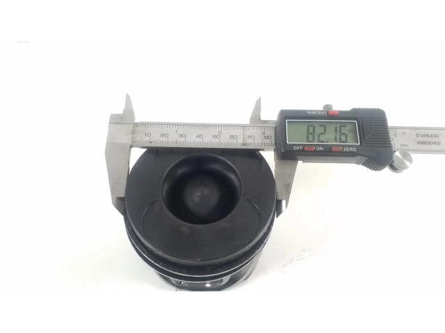 Píst A6420300717 Mercedes-Benz C W204 pro naftový motor 3.0 OM 642.961