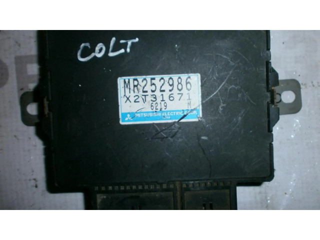 Блок управления АБС MR252986, X2T31671   Mitsubishi Colt