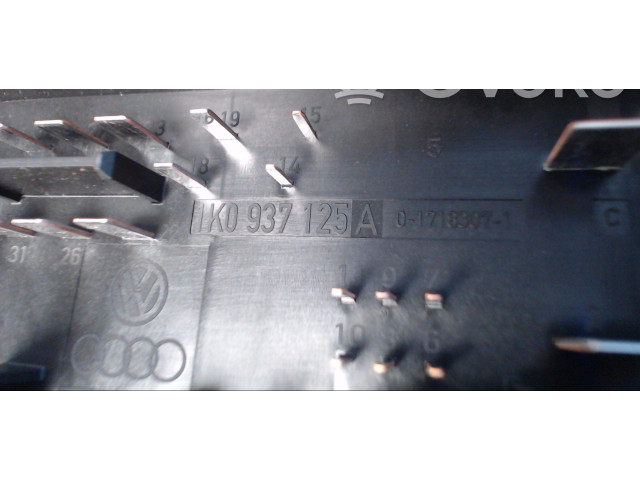 Блок предохранителей  1K0937125A, 0000   Volkswagen Touran I    