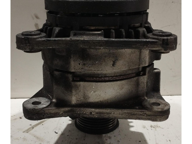 Генератор    Renault Clio III