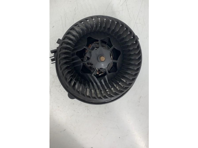 Вентилятор печки 5Q1819021H Audi A3 S3 8V