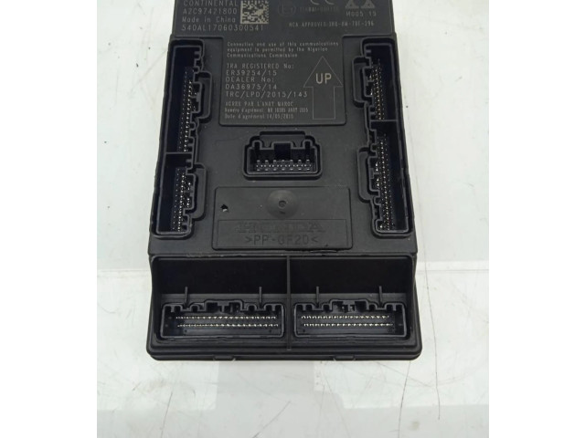 Pojistková skříňka Блок управления двигателя 38800TGGG310M1 Honda Civic